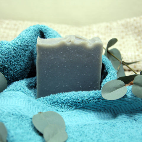 BREATHE—with Eucalyptus & Peppermint